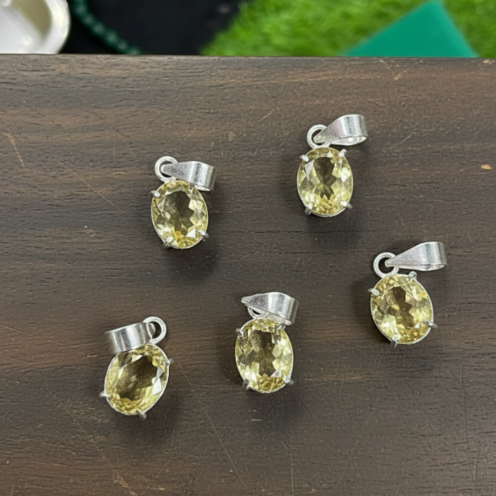 Citrine Pendant – Natural crystal pendant for abundance, positivity, and energy healing.